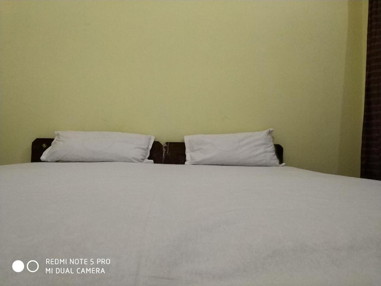 Vishnu Rest House Βαρανάσι Εξωτερικό φωτογραφία