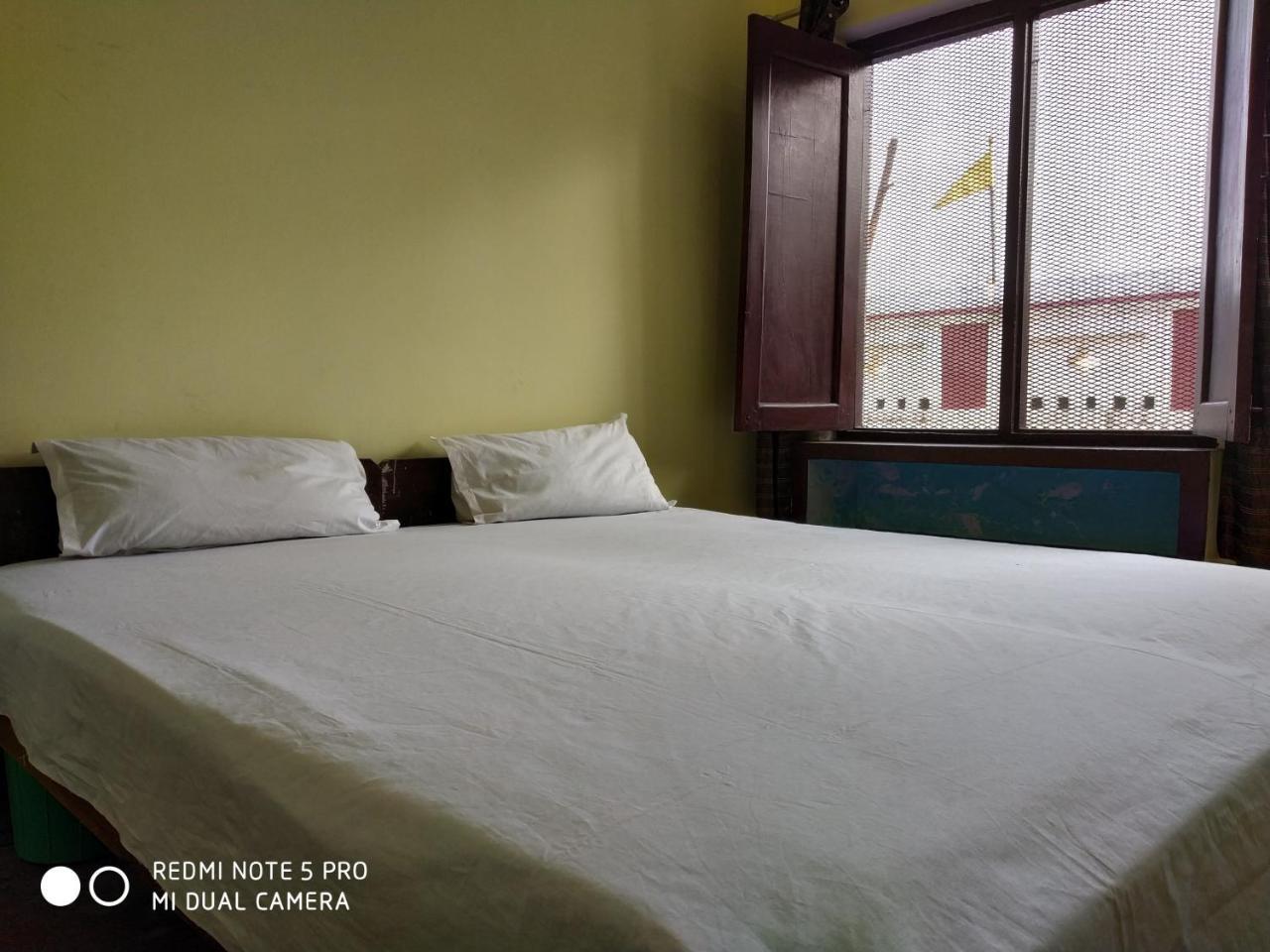 Vishnu Rest House Βαρανάσι Εξωτερικό φωτογραφία